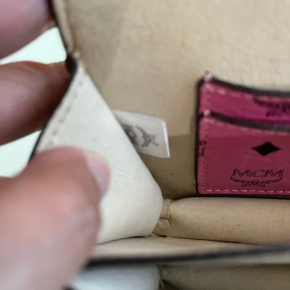 MCM PINK RABBIT WALLET ON CHAIN/ BELT BAG - Picture 9 of 12